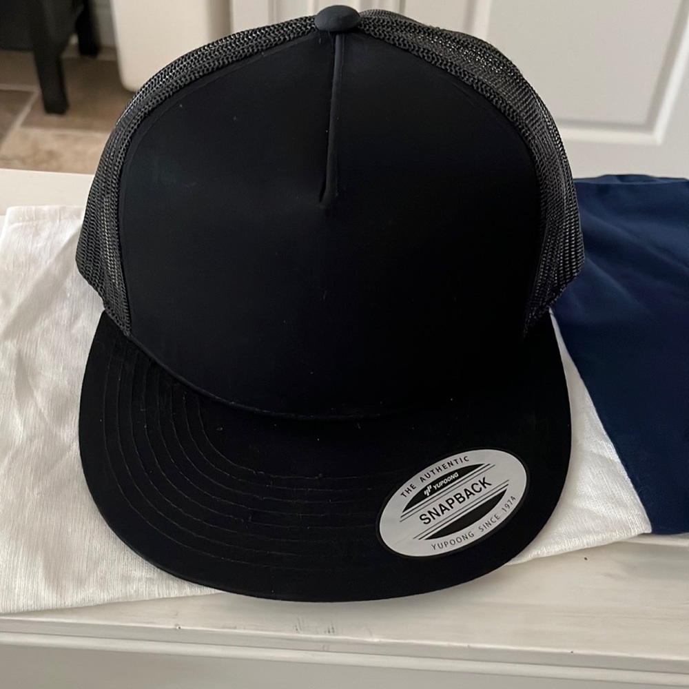Yupoong Classic Snapback Mesh Cap